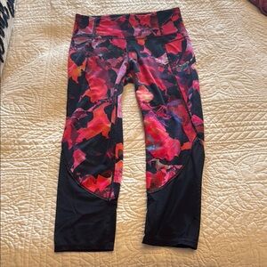 Athleta Crop Floral Leggings with Mesh - Sz S